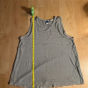 Old Navy tank